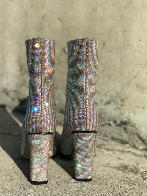 MAXIM PARLAK TAŞLI BOT